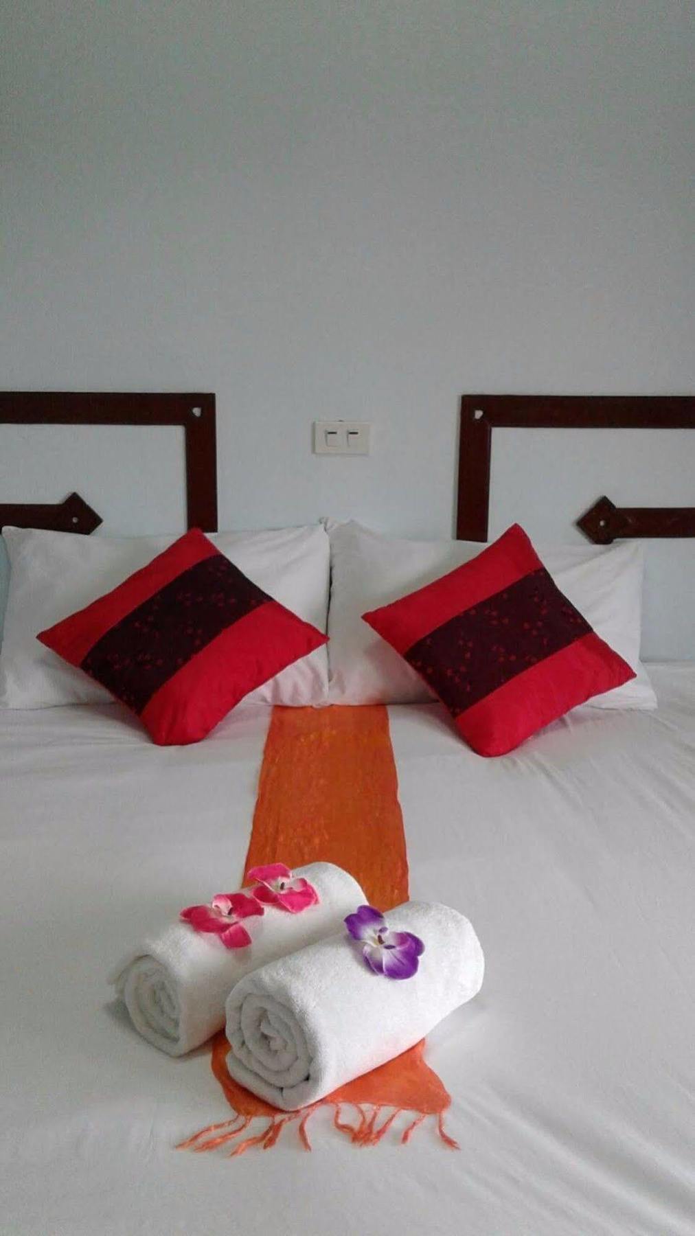 קאו לק Khaolak Traveller Lodge מראה חיצוני תמונה